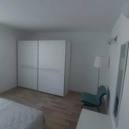 Vinka Biograd Na Moru