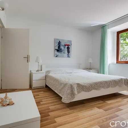 Vinka Apartment